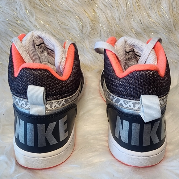 NIKE COURT BOROUGH MID PRINT Sneakers--Size 8.5 Women=6.5 Youth (Big Kid Sizes) - Picture 6 of 9